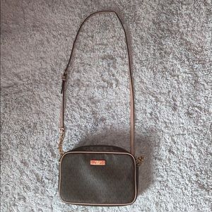 Authentic Michael Kors cross body